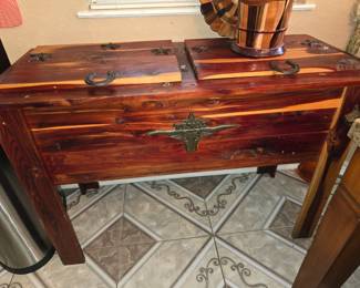 Love this Cedar Ice Chest. 2 Different Compartments Inside. 