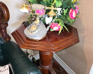 Octogon Side Table - Artificial Flower Arrangement 