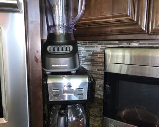 Blender and Coffee Pot