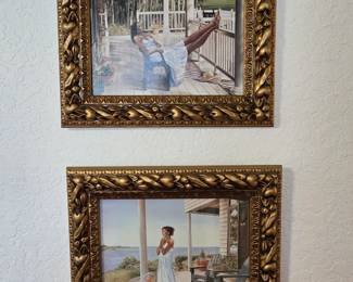 2 Small Lady Pictures 