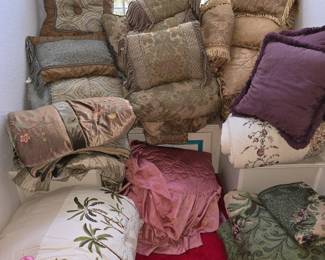 King Size Bedspread Sets - This is 10 different ones