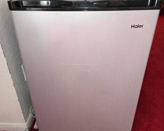 Haier Mini Fridge 