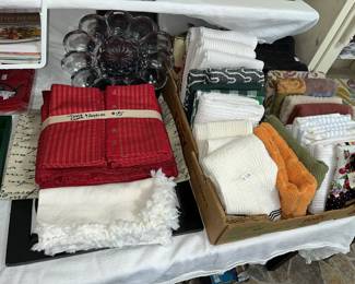 Kitchen linens