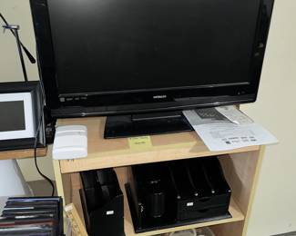 Several flatscreen TV's