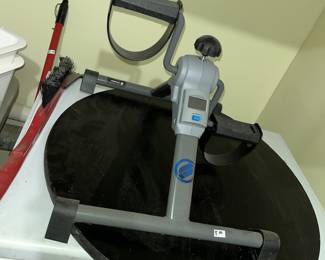 Leg exerciser