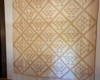 Antique Basket quilt