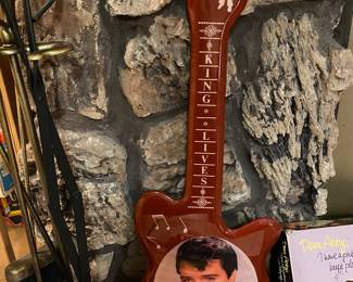 Elvis Guitar Clock