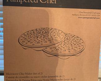 Pampered Chef Microwave Chip Maker NRFB
