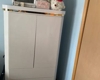 1980's White Lacquer Wardrobe Dresser