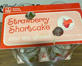 Vintage Anchor Hocking Strawberry Shortcake Ice Tea Glasses NRFB