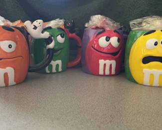 2003 MMaTMs Halloween Mugs