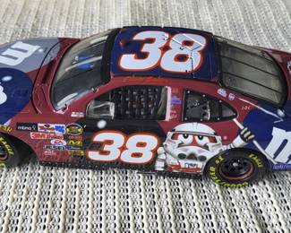 Triple Collect Elliott Sadler Diecast Car With Original Box