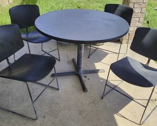 4 Steel Framed Stacking Chairs And Table