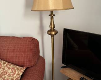 Floor lamp
