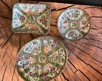 assorted pieces of 19th century Rose Medallion Chinese export porcelain