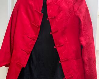 Women’s designer clothing—sizes 2-6—Burberry, St John, Worth, Carlisle, J. McLaughlin, and more