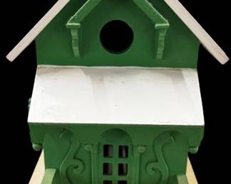 Wooden Hanging Birdhouse