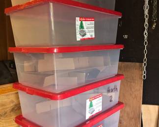 PLASTIC XMAS STORAGE 