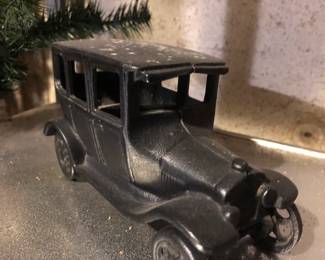 CAST IRON CAR