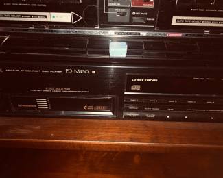 AIWA STEREO EQUIPMENT