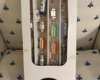 CHRISTOPHER RADKO TRAIN GARLAND