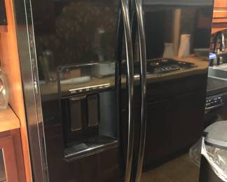 SIDE BY SIDE REFRIG