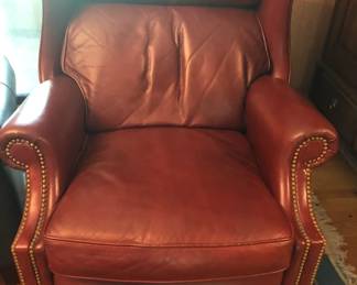LEATHER RECLINER