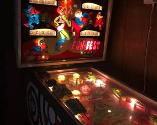 PIN BALL MACHINE WORKS