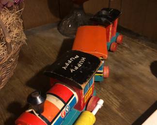 FISHER PRICE HUFFY PUFFY