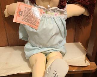 ORIGINAL VINTAGE XAVIER ROBERTS CABBAGE PATCH DOLL