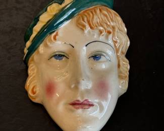 ART DECO WALL POCKET, 1930S. 