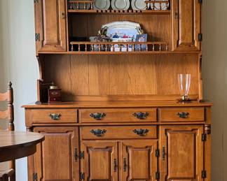This hutch is amazing. Every granny has/had one. It's two pieces and moveable. Pristine. 