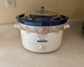 What is Mimi gonna make? this is a large crock pot.