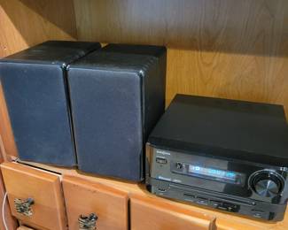 Bluetooth/ CD Player With Remote 