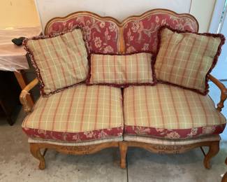 With reversible pillows