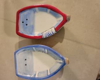 Salt And Pepper Shaker 