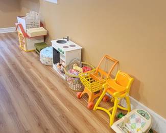 Lots Of Fun Stuff For Little Kiddos Here 