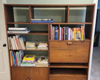 Entertainment Center In Excellent Condition See #2 Picture 