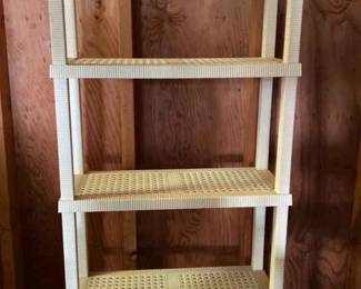 White Plastic 5Tier Shelving Unit