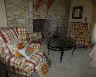 MORE CLEAN FURNITURE,CUTE ROUND COFFEE TABLE