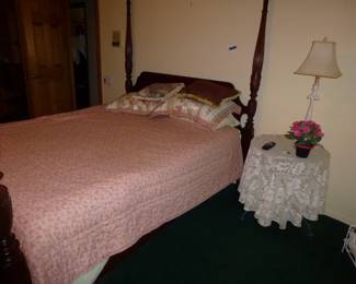 this is an adjustable bed remote is not working,  nice lamp too!