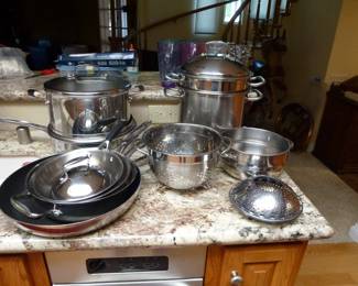 NICE BIG STAINLESS STEEL POTS AND BOWLS
