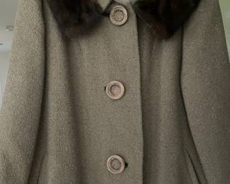 Gray Ladies Coat with Fur Collar