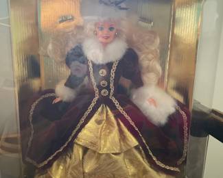 1996 Happy Holidays Special Edition Barbie in Box