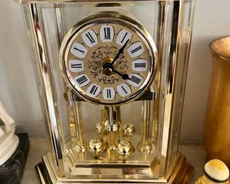 Bulova Gold Tone Quartz Mantle Clock