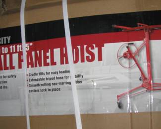 Hoist for drywall