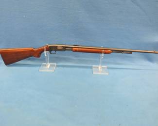 Lot 9. Remington Model 12 Fieldmaster .22 pump.&nbsp; Ser. No. 49047.&nbsp; Shoots S, L, and LR.