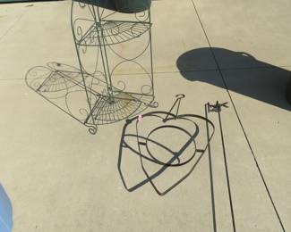 Lot 339. Corner garden shelf, metal yard art, and a whitetail deer towel rack
