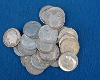 Lot 257. 25 Roosevelt silver dimes