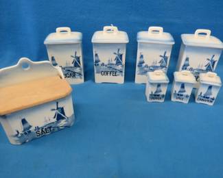 Lot 441. Vintage kitchen canister set.&nbsp; Made in Czechoslovakia.&nbsp; All pieces in very good condition.